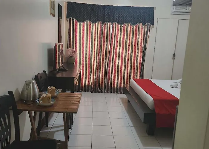 Apartment Poblacion - Polaris Manila